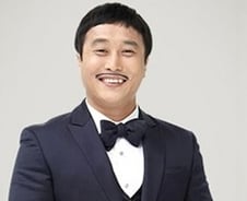 선관위 "김병만 홍보대사비 0원? 제작사에 지급했다"