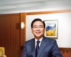 '따뜻한 금융' 신한의 혁신키워드 通했다