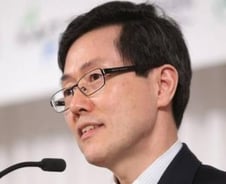 윤종록 차관 "사이버 세상에선 국내 모바일 앱이 선구자"