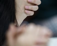 [단독]수능 영어듣기 중단, "불량CD 때문" 파동