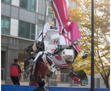 숨진 조종사 동료 "헬기 경보장치 오작동 의혹"