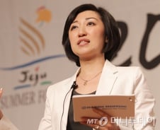 [단독]최은영 한진해운 회장 "모두 내려놓겠다"