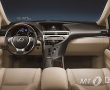 "조용한데 힘이 넘친다" 멈출 수 없는 질주본능