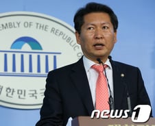 '김정은 고모부' 장성택 실각… 그는 누구?