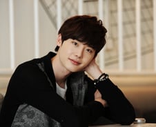 [단독]이종석, 탈북 의사 된다..진혁PD '닥터 이방인'