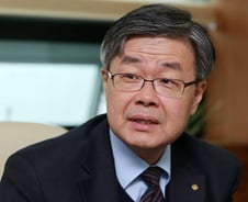 "산재질병 인정, 사회적 논의보다 뒤처져선 안돼"