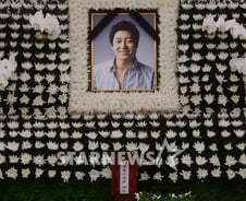 [단독]경찰·유족 "故김지훈, 부검 안하기로 최종 결정" 