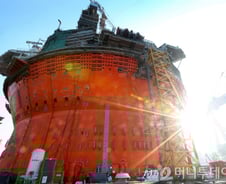 정주영 '도전정신', 한 척 20억불 해양플랜드에 담는다