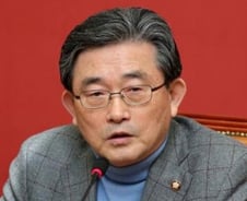 이한구 "지방정치 개혁, 공기업보다 더 시급"