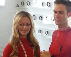 LG 첫 ‘웨어러블’ 라이프밴드, CES서 관심집중