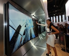 삼성전자, 휘었다폈다..벤더블 UHD TV 올 하반기 출시