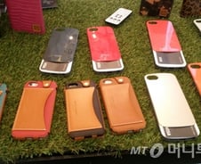 치열해진 케이스 시장, 아이디어만 살아남는다