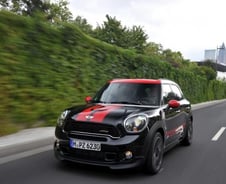 [시승기] ‘작지만 매서운 차’ 미니 'JCW 컨트리맨'