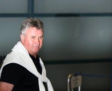 [단독]정부 "히딩크 군사분계선 넘어 방북, 절차 설명했다"