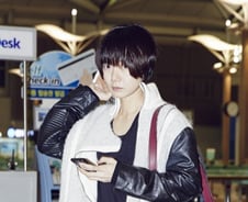 배두나 공항 패션, 무심한 듯 세련된 '프렌치시크'