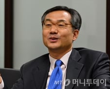 25년 주식맨 "집·주식 팔고 채권만 한다" 왜?