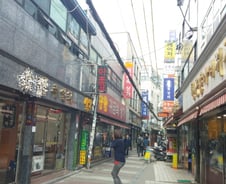 "카드로 '금깡'이요? 다른 금은방에서 팔면 끄떡없죠"