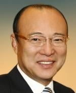 김승연 한화회장, 지난해 갤리리아서 연봉 15억 