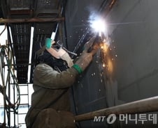 노사합의 이후 1년, 상처 딛고 날아오르는 한진중공업 