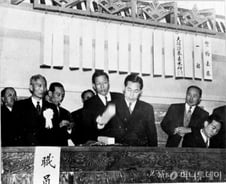 [강성진의 증권반세기] "여윳돈 놀리느니 증권 사라" 