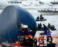 '세월호' 산소공급 한다더니? "장비들이…" 학부모 '분통'