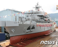 첨단 수상구조함 '통영함', 세월호 구조엔 무용지물 왜?