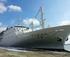 '더 무겁게, 더 많이' 둔해진 세월호 한 번 기울어지자…