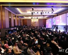 "세월호 아이들 한명이라도 더···" 日교수 한국말로 기원