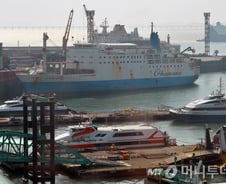 세월호 '쌍둥이' 오하마나호 망치로 쳐도 구명장비 작동안돼