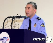 서해청장 "64개 격실 중 25개 아직 수색 못해"