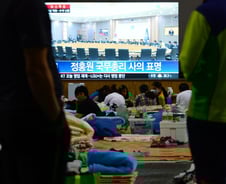 '기다림'이 일상된 가족들 "얘가 나올 생각을 안 하네…"