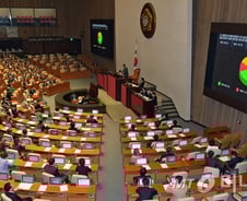 '세월호 사고'에 정신 번쩍…안전·민생 법안 대거 통과