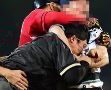 관중의 '심판 폭행' 사태, '책임'은 누가 질 것인가?…