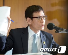 '사의' 김시곤 KBS국장 "세월호 발언 왜곡…사장 사퇴해야"