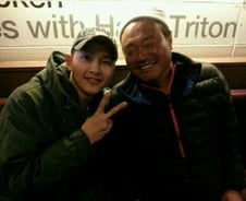 [단독]'군인' 송중기, 휴가 나와 김흥국 만난 이유