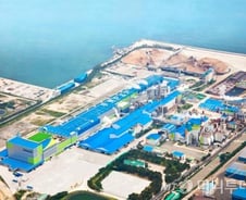 매연대신 수증기...기름 한방울 안쓰는 친환경 공장 있다?