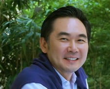 심리학교수 출신 권준모의 '4시33분' 상장땐 1조 대박?