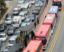 [단독]서울 지하철·버스 등 대중교통 요금 오른다