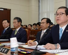 경찰 "유병언 키, 165cm→160cm" 수정 '논란