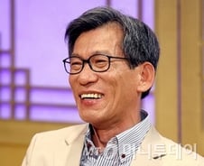 [단독] 박원순, 유홍준에 "나의 문화유산 답사기 서울편 써달라"
