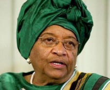 에볼라 바이러스 사망자 700명 돌파… 의료진도 50명 희생