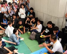 세월호 가족 "협상 무효화 하세요" vs 박영선 "이러면 협상이 안돼요"