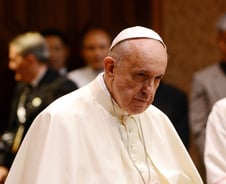 “증오장벽 허무는 끊임없는 대화”…·한반도 평화위한 ‘파파’의 조언