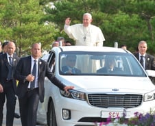 교황의 축복, 현대·기아차 '쏘울' '카니발' '싼타페'