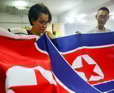 [사진][단독] 대한민국에서 제작된 인공기