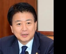 [단독]강신명 후보자, 규정 어기고 청와대 옆 관사 거주