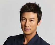 [단독]박건형 프러포즈 완료 "추석땐 결혼 준비"