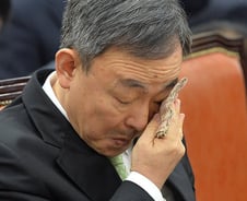 이틀째 '단통법' 논란…방통위원장 "분리공시 법 위반 아냐"