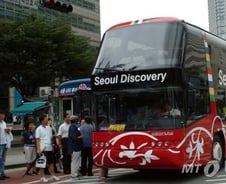 [단독] '시급 5210원' 그마저 안준 '서울 시내관광버스'