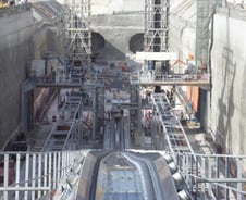 50도 사막 한가운데 '바닷물과의 사투'